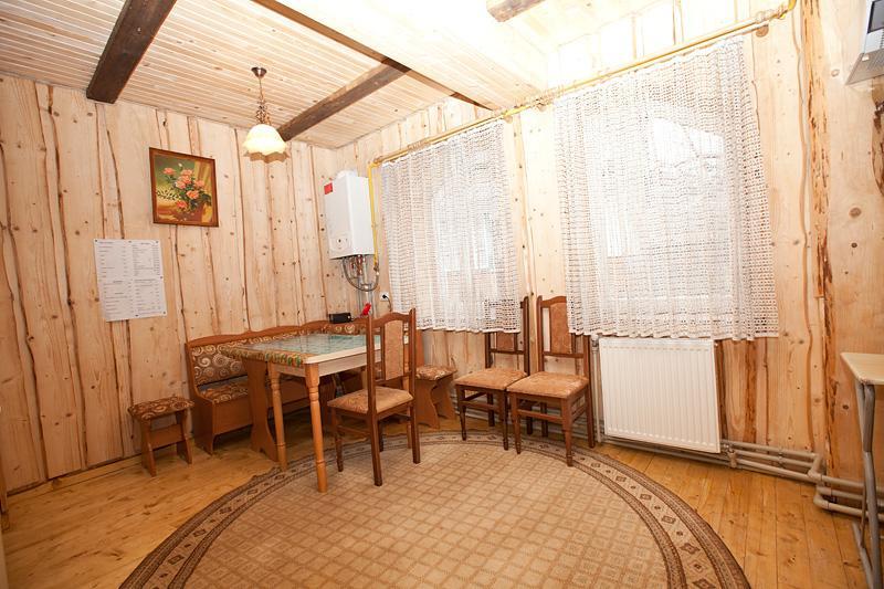 Gutsulska Oselya Vila Yaremche Exterior foto