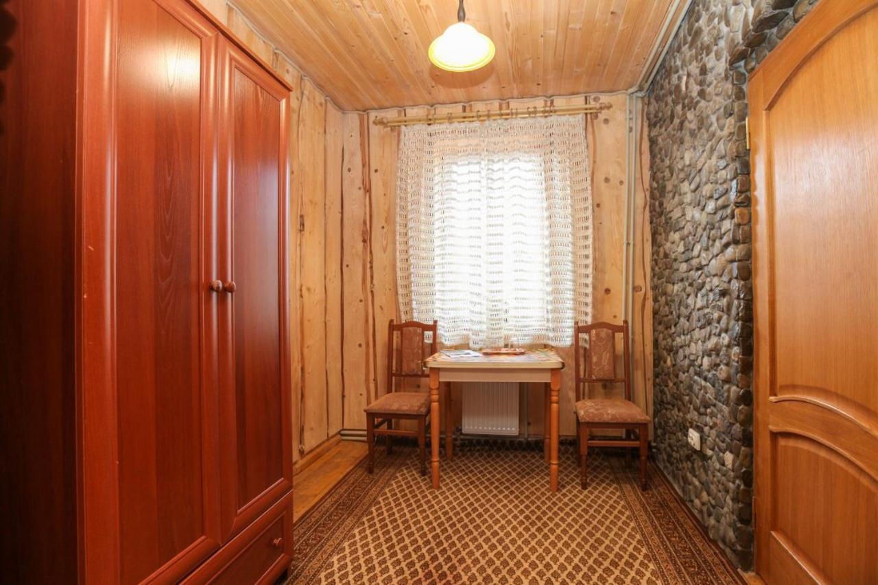 Gutsulska Oselya Vila Yaremche Exterior foto