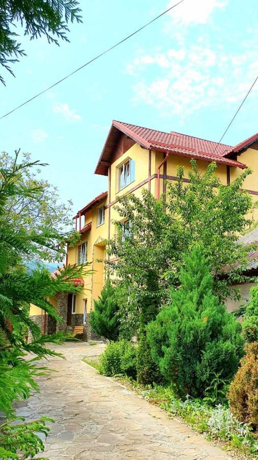 Gutsulska Oselya Vila Yaremche Exterior foto